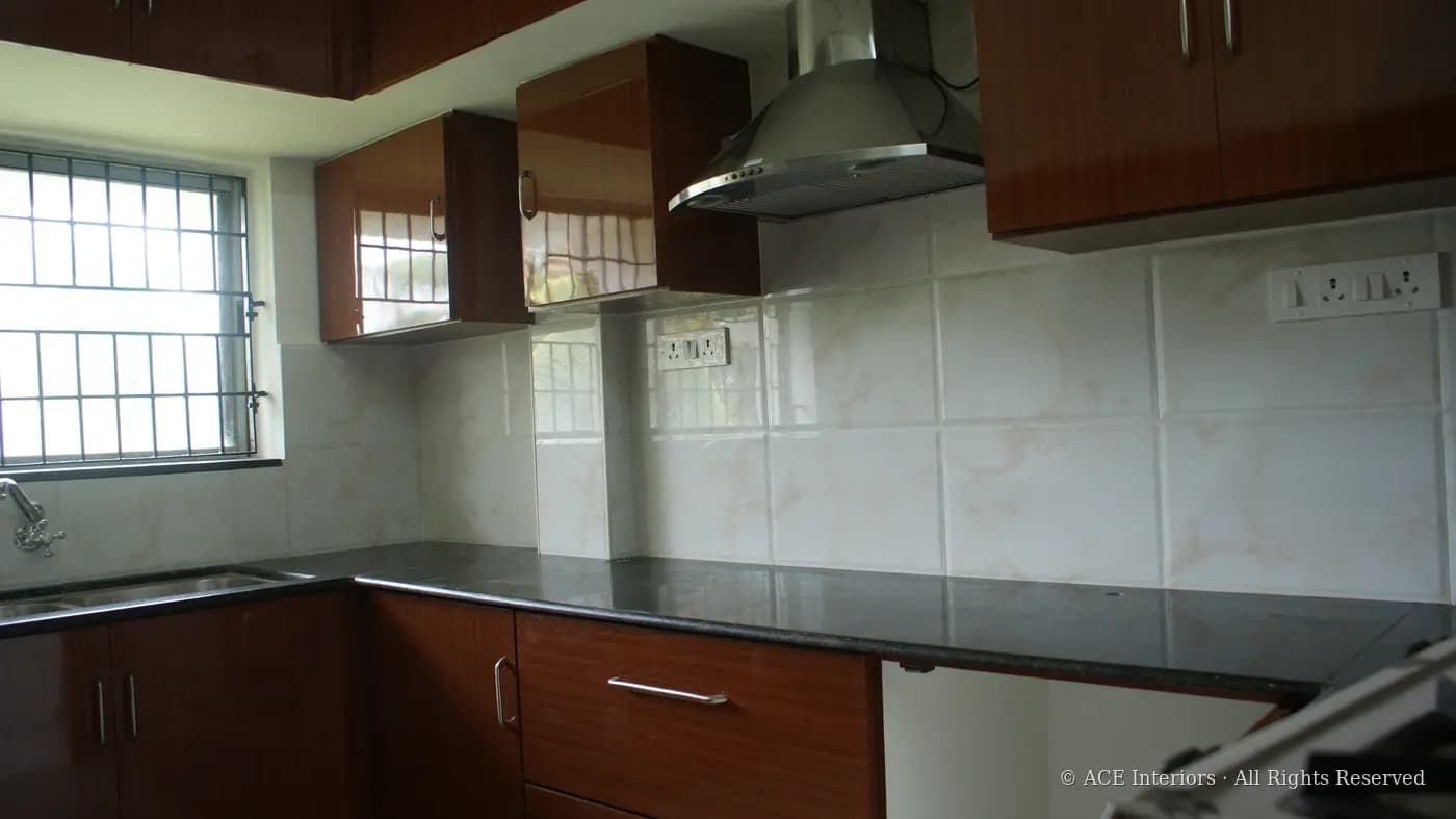 Warm-Wood Kitchen