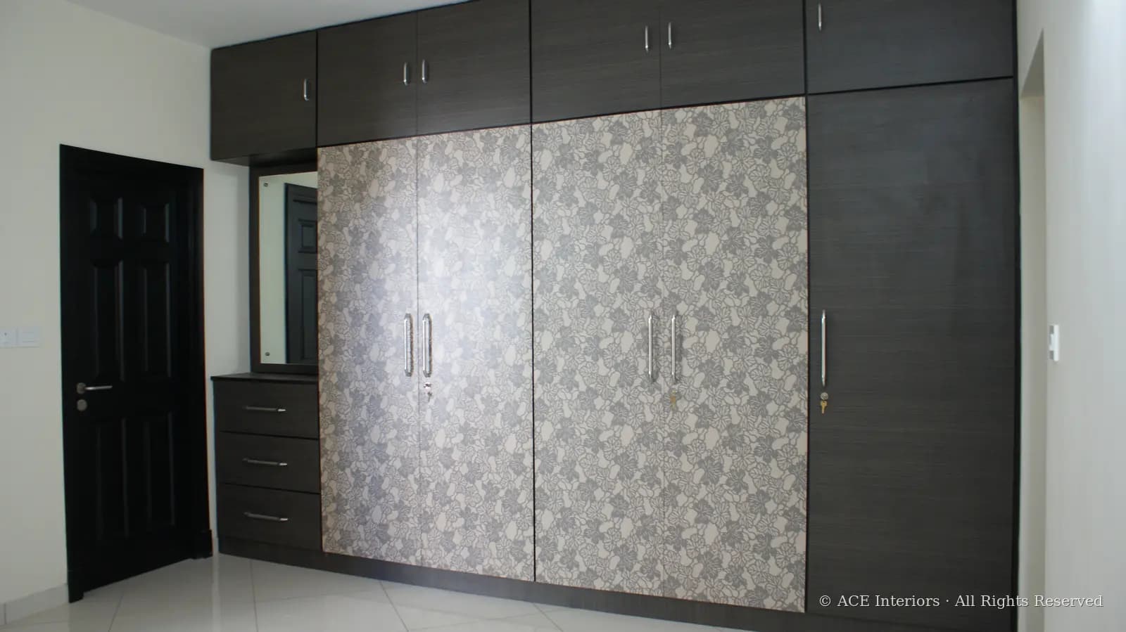 Wardrobes & Storage interior design by ACE Interiors, Chennai